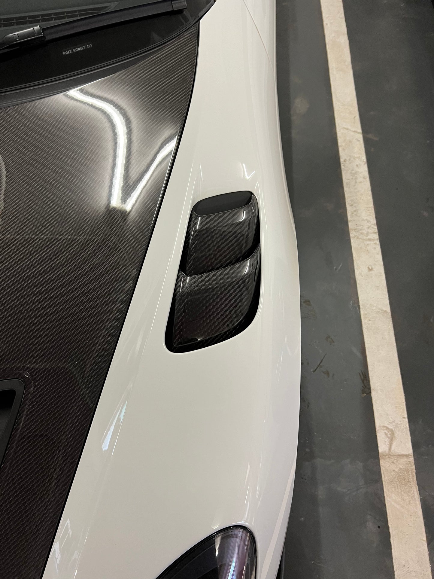 Porsche GT4RS、Spyder RS Carbon Fiber Fender Air Outlet