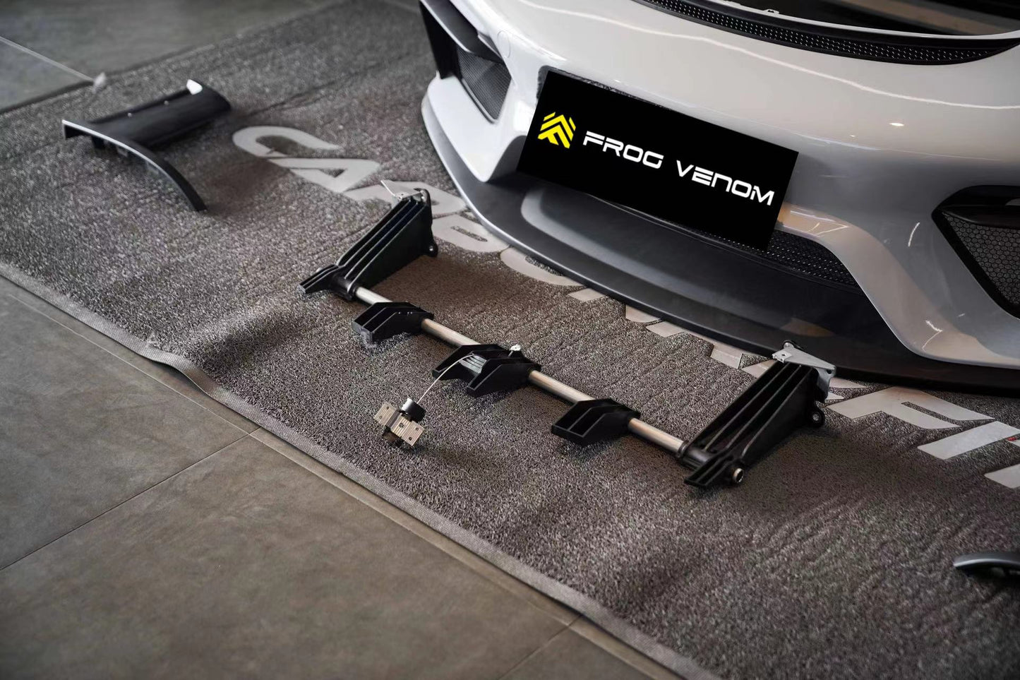 Porsche 718 GT4、GT4RS Style Front Bumper