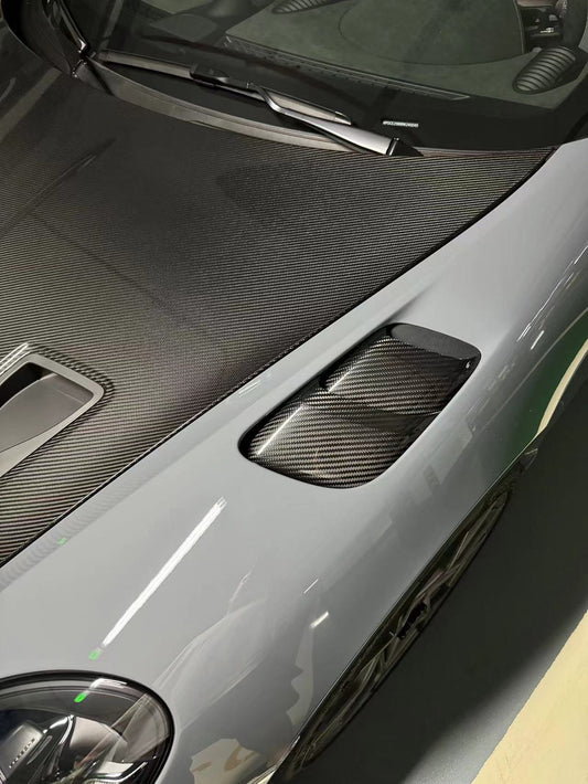 Porsche GT4RS、Spyder RS Carbon Fiber Fender Air Outlet