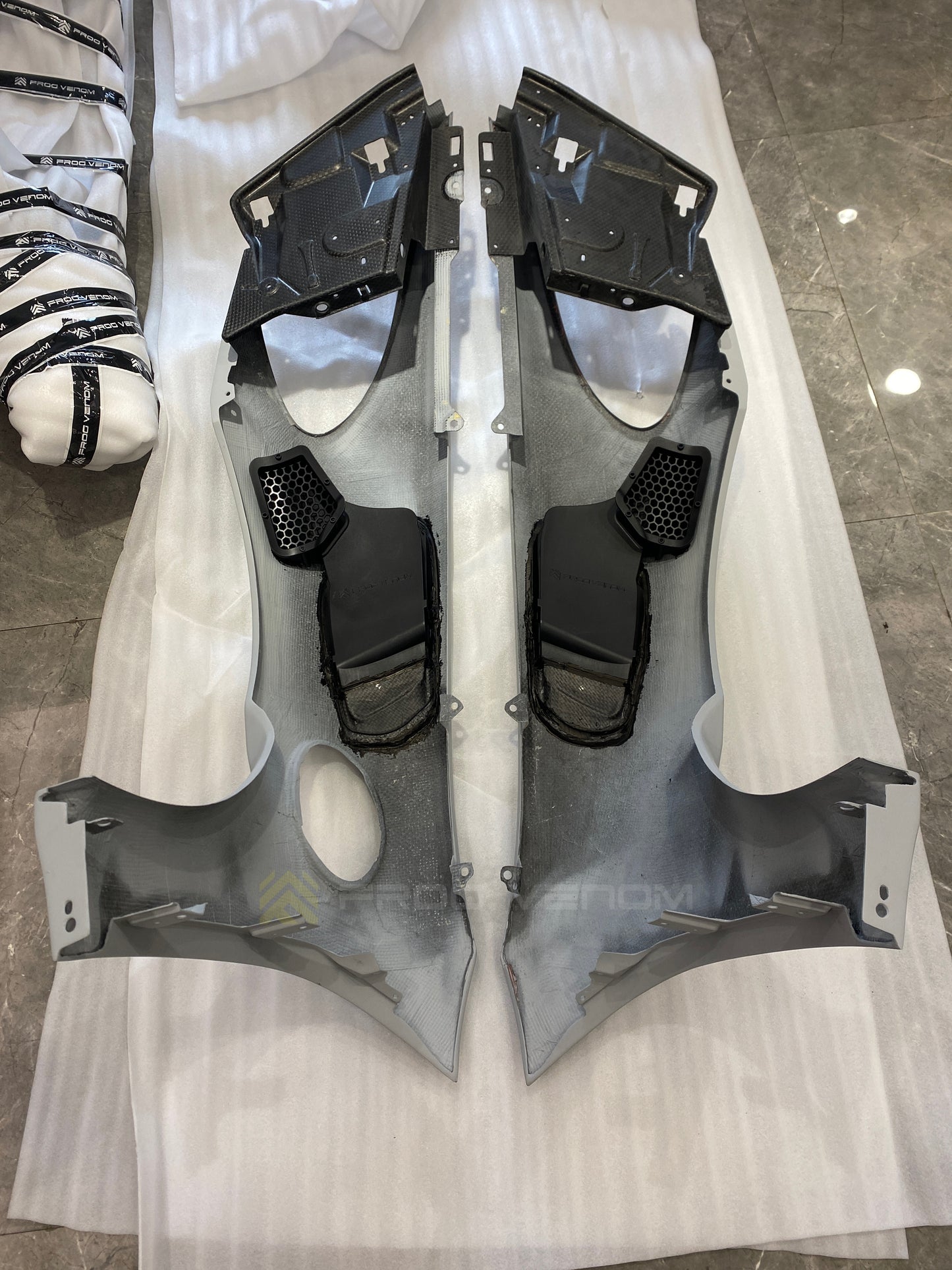 Porsche RS Carbon Fiber Fenders