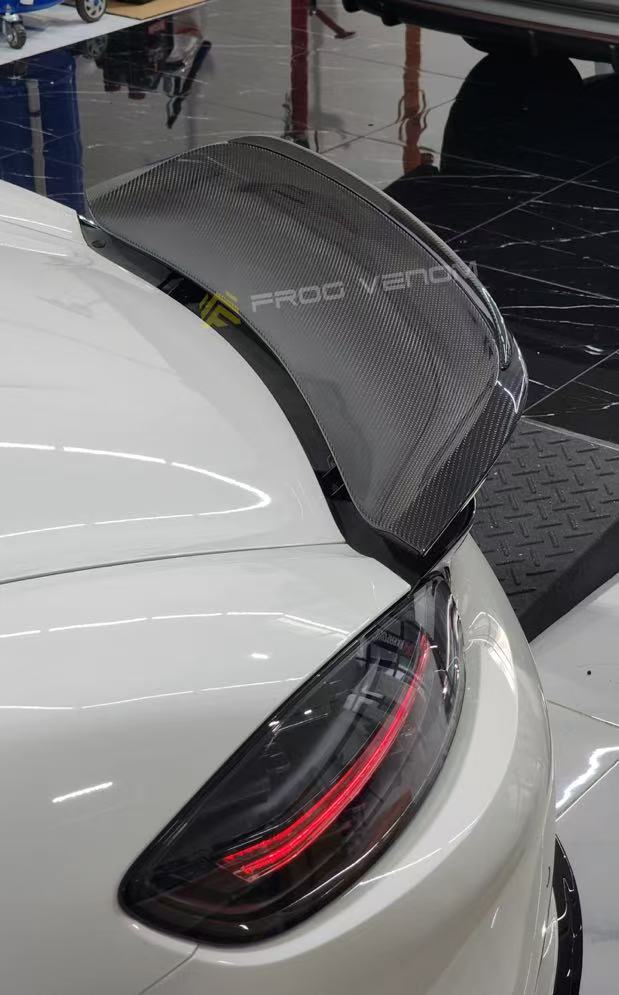 Porsche 718 Cayman GT4 Style Carbon Fiber Duck Wing