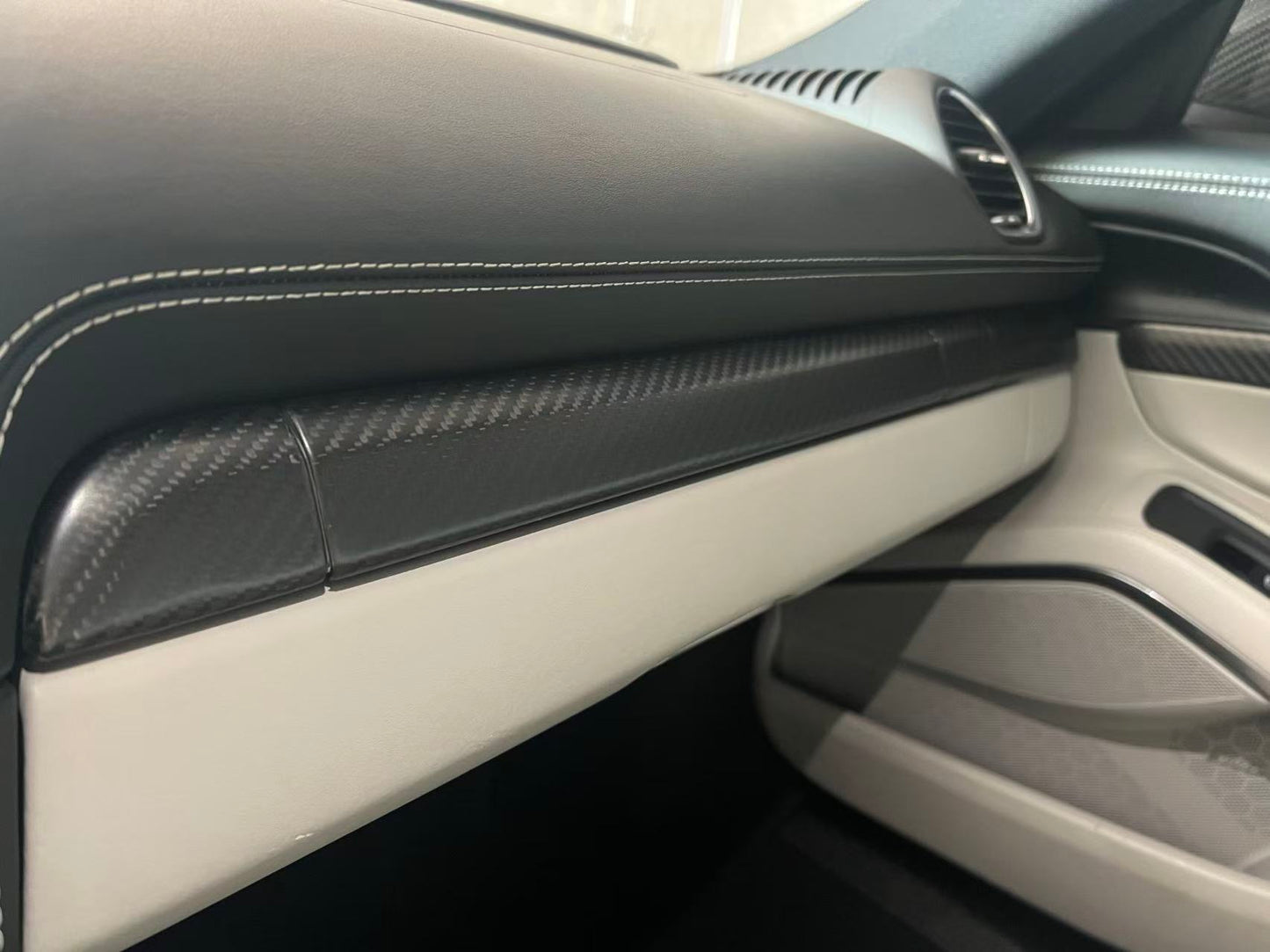 Porsche 981 & 718 Carbon Fiber Interior Trim Kit