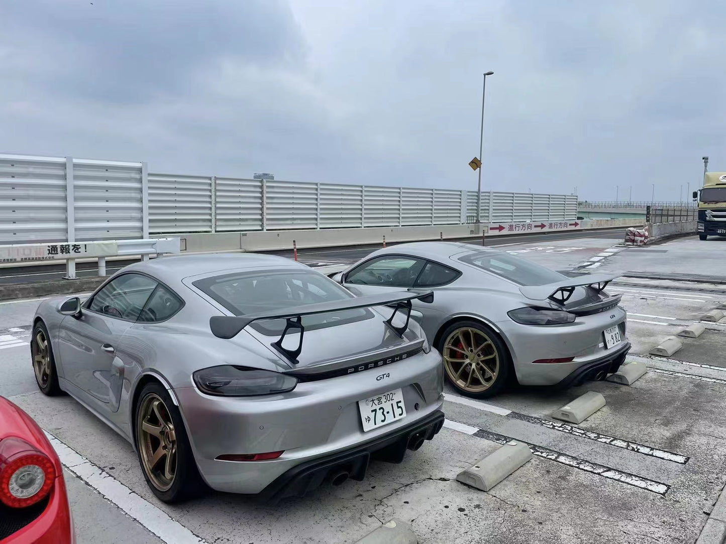 Porsche 981 & 718 Cayman GT4 Wing Risers