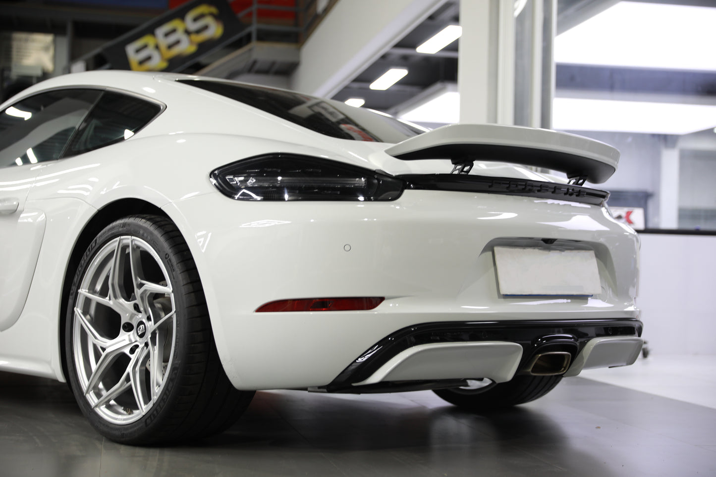 Porsche 718 Cayman GT4 Style Carbon Fiber Duck Wing