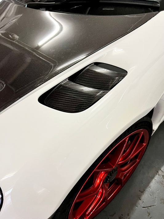 Porsche GT4RS、Spyder RS Carbon Fiber Fender Air Outlet