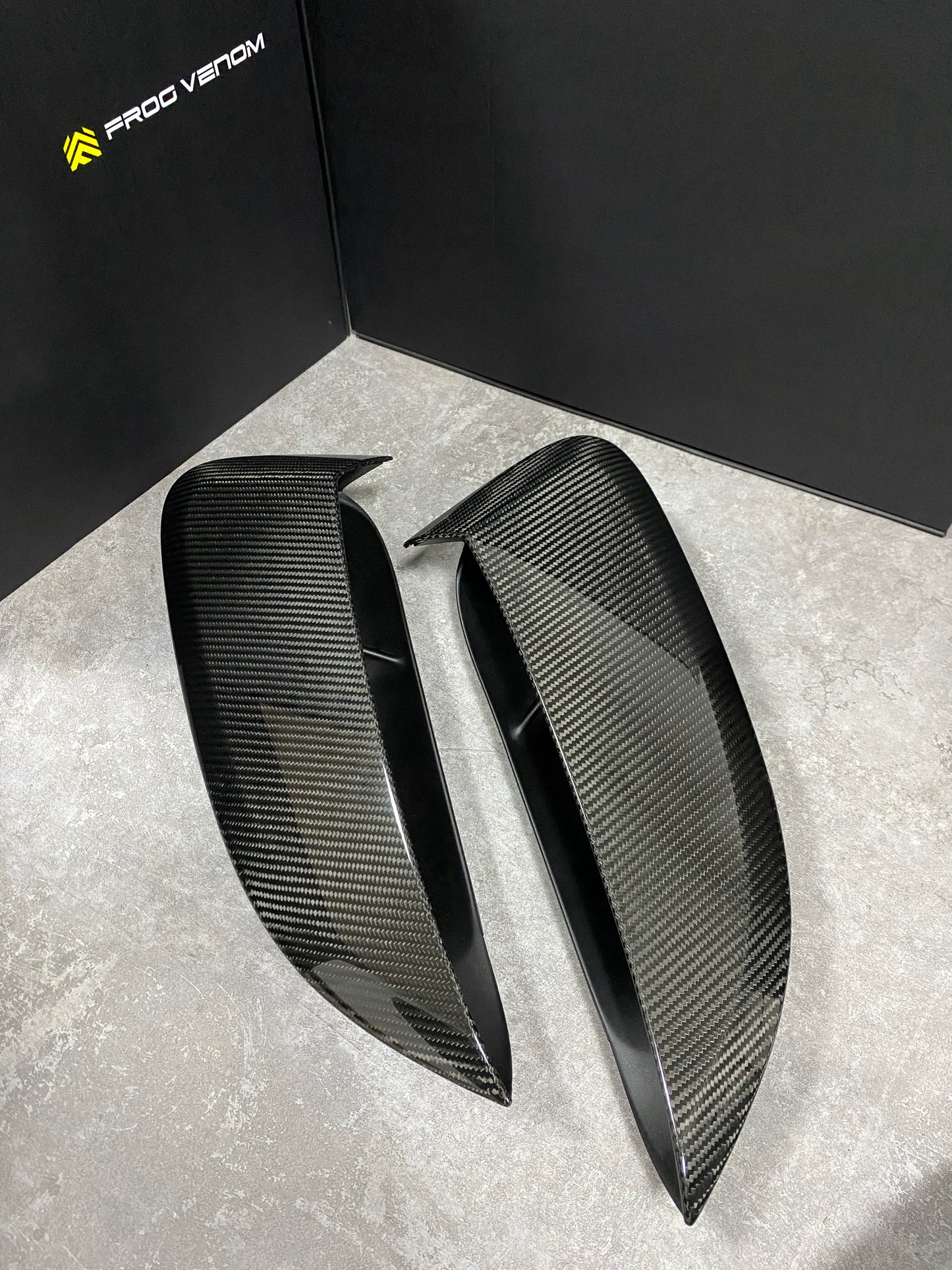 Porsche GT4RS Style Carbon Fiber Side Air Inlet Cover