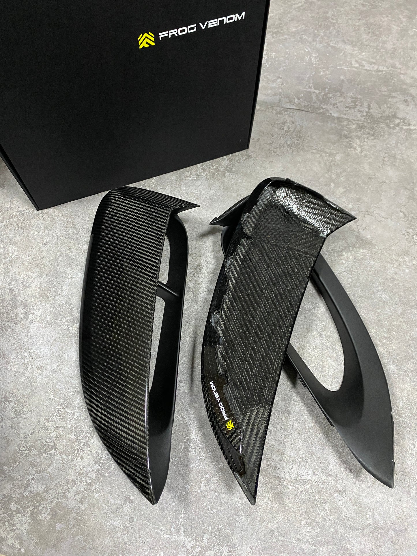 Porsche GT4RS Style Carbon Fiber Side Air Inlet Cover