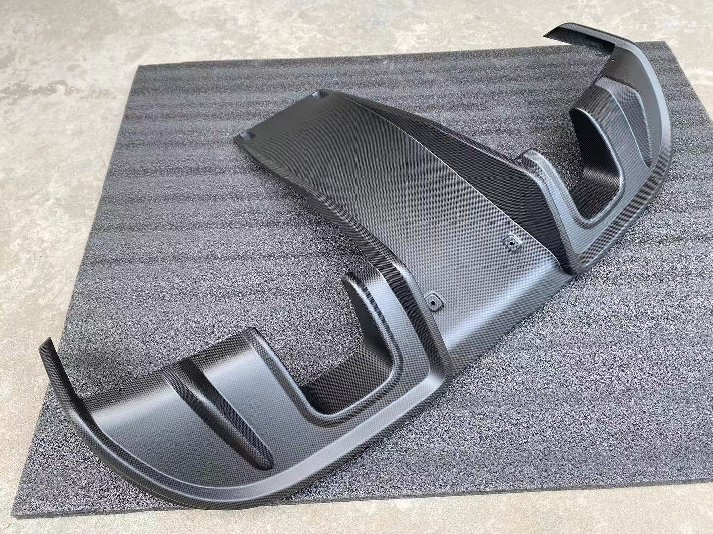 Porsche 718 GT4、GT4RS Carbon Fiber Rear Diffuser